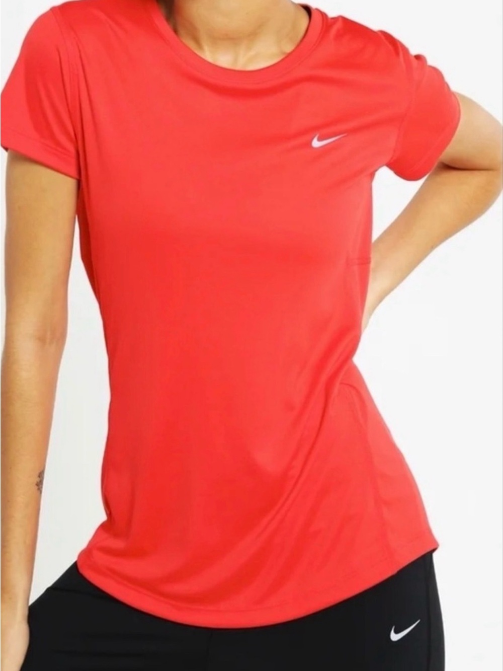 Nike Women’s Dri-FIT Short Sleeve Tee